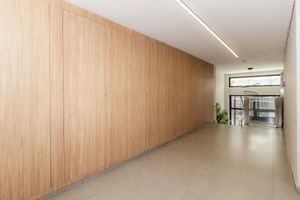 Image 34 - 865692