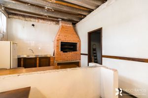 Image 34 - 812384