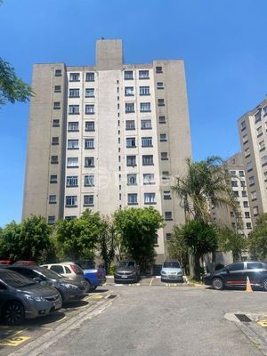 Image 6 - 682562