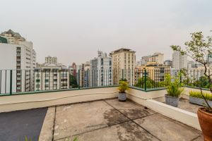 Image 14 - 825848