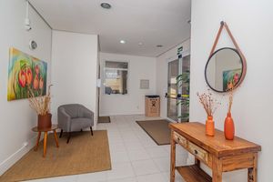 Image 17 - 544276