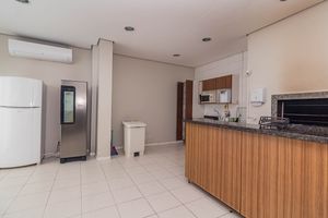 Image 25 - 544276