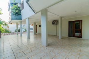 Image 11 - 3195