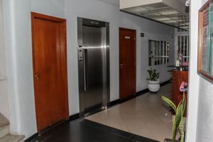 Image 37 - 322021