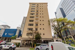 Image 27 - 915815