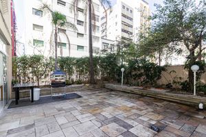 Image 44 - 927860