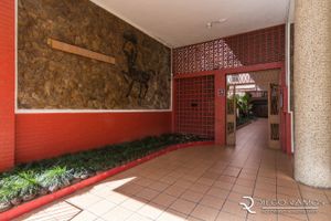 Image 40 - 311750