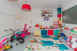 Image 35 - 395348