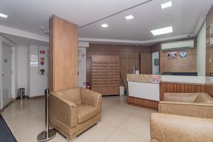Image 19 - 221834