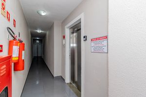 Image 38 - 868643