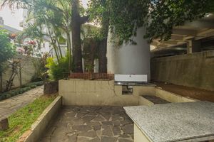 Image 25 - 297010