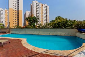 Image 7 - 488469