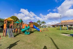 Image 87 - 850188