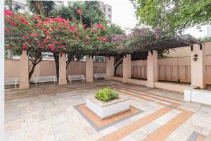 Image 39 - 892897