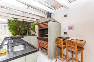 Image 37 - 896190