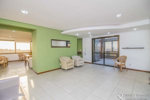 Image 42 - 615136