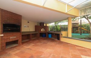 Image 4 - 33790