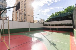 Image 34 - 881594