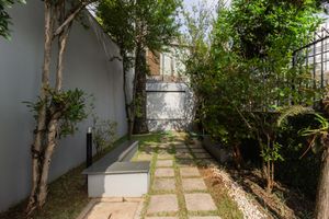 Image 49 - 865882