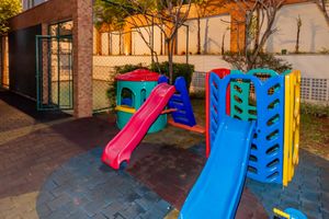 Image 40 - 866531