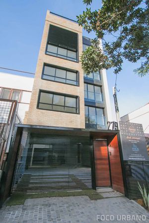 Image 31 - 303336