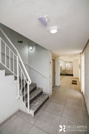Image 6 - 140484