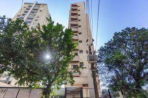 Image 38 - 872622