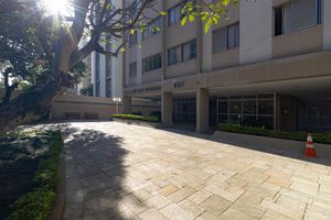 Image 23 - 401844