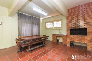 Image 43 - 210494
