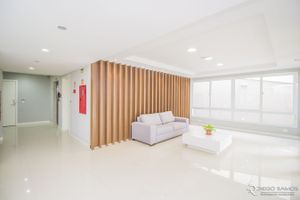 Image 1 - 127227