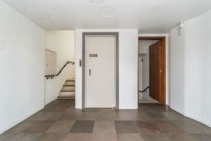 Image 13 - 866052