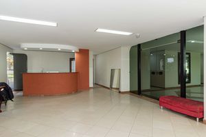 Image 27 - 848070