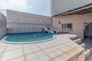 Image 30 - 872721
