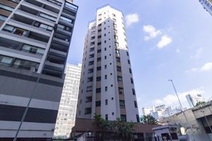 Image 18 - 885165