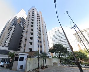 Image 11 - 329897