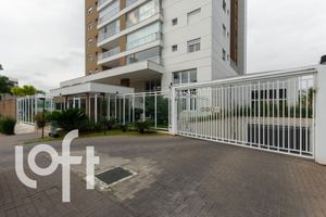 Image 31 - 755327