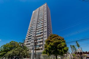 Image 32 - 931152
