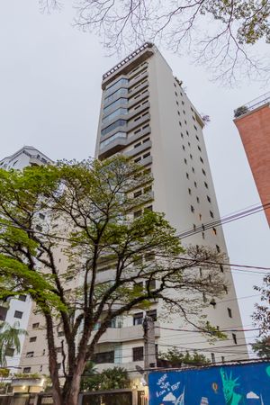 Image 80 - 898448
