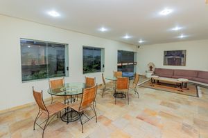 Image 89 - 898448