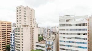 Image 10 - 821525