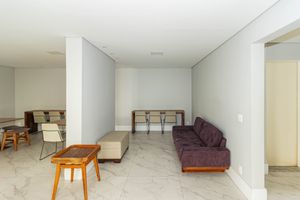 Image 63 - 897997