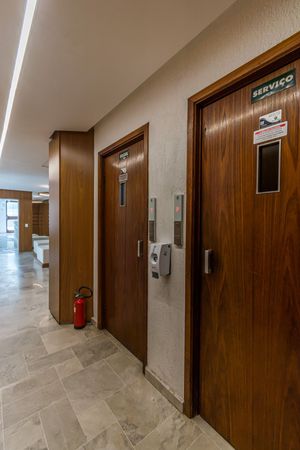 Image 30 - 172418