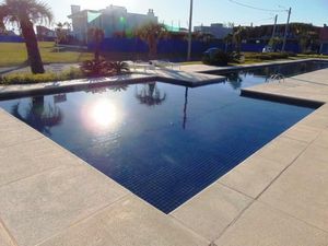 Image 4 - 3695