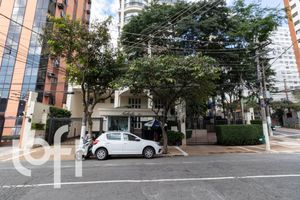 Image 67 - 36982