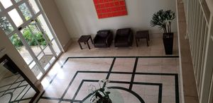 Image 42 - 36982