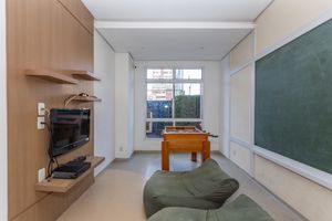 Image 44 - 325445