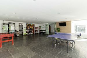Image 33 - 917161