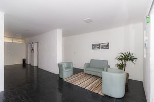 Image 34 - 870291