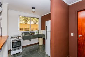 Image 42 - 655811