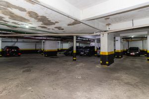 Image 40 - 867446